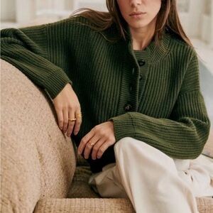 Sezane Lucas Jumper Pullover Sweater in Khaki Green Wool XS Made in Italty